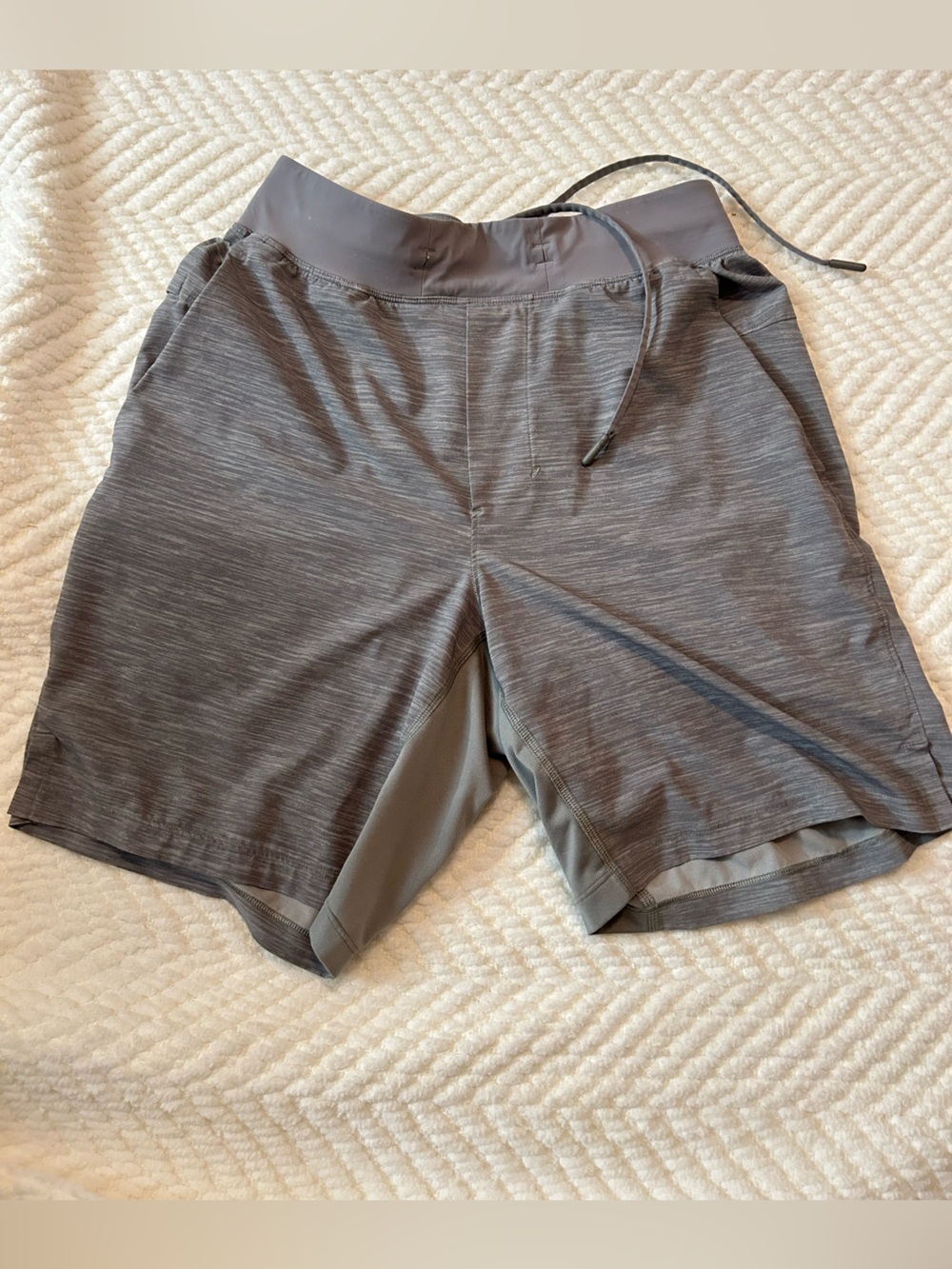 lululemon athletica Men's Heather Gray Athletic Shorts with Drawstring Waist